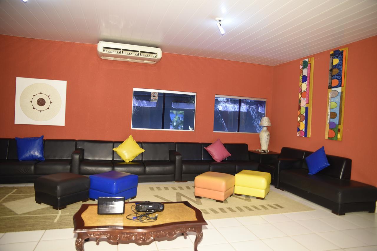 Rosa Spa E Pousada Aparecida de Goiania Exterior photo