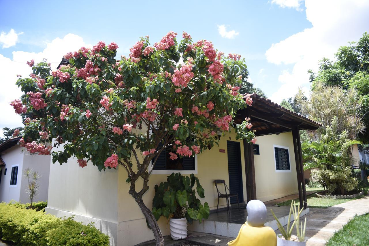 Rosa Spa E Pousada Aparecida de Goiania Exterior photo